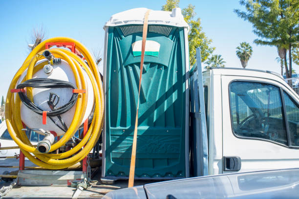 Affordable portable toilet rental in Oolitic, IN